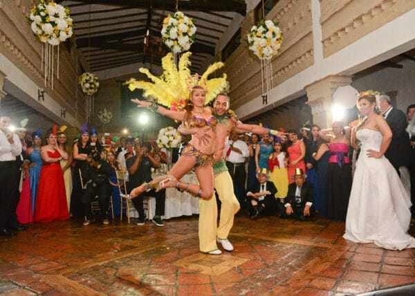 Carnaval de Barranquilla, Carnaval Rio de Janeiro, Batucada, Garotas, Fiestas Temáticas, Gaiteros, Parranda Vallenata Fiestas Temáticas,