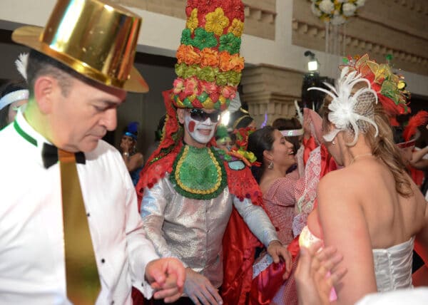 Carnaval de Barranquilla, Carnaval Rio de Janeiro, Batucada, Garotas, Fiestas Temáticas, Gaiteros, Parranda Vallenata Fiestas Temáticas,